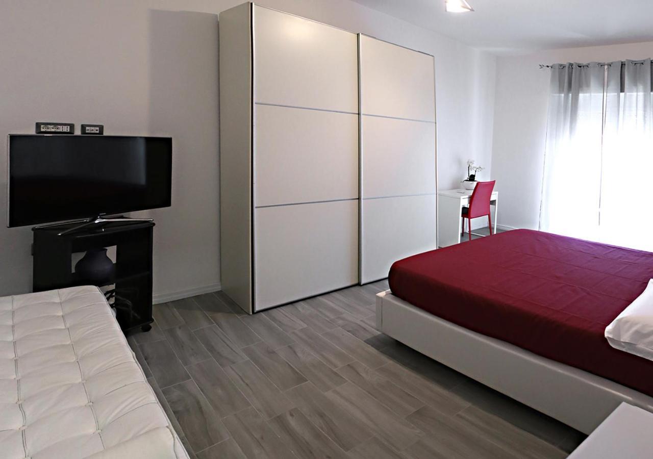 Affittacamere 3 Art Cagliari Ngoại thất bức ảnh